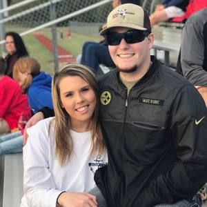 Meet your Posher, Brooke